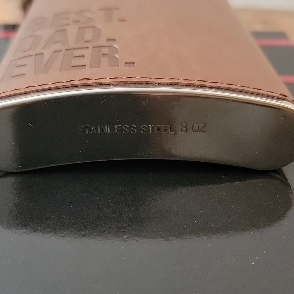 Flask - Picture 4 of 4